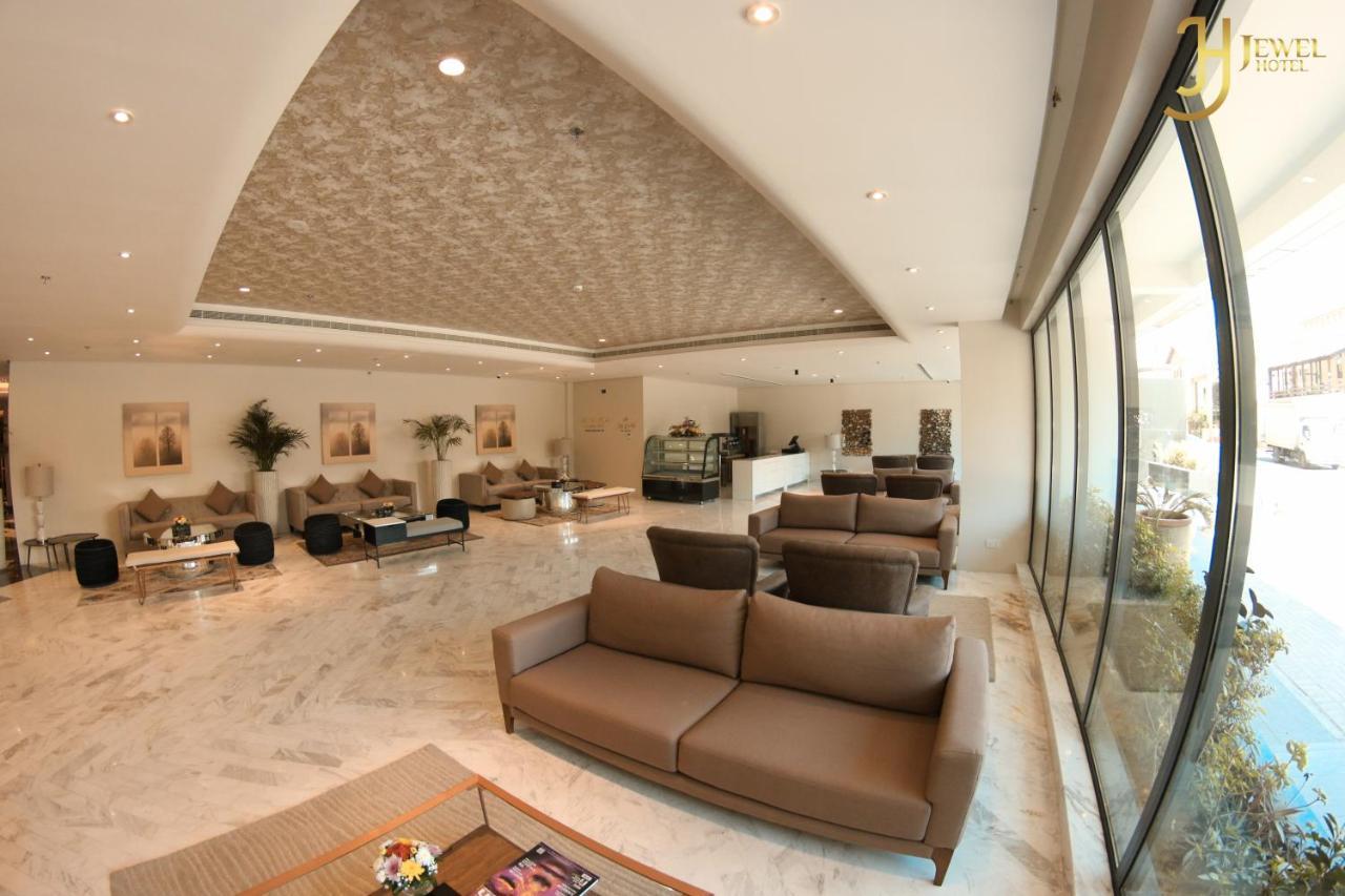 Sunday Luxury Downtown Adliya Formerly Jewel Hotel Manama Exterior foto
