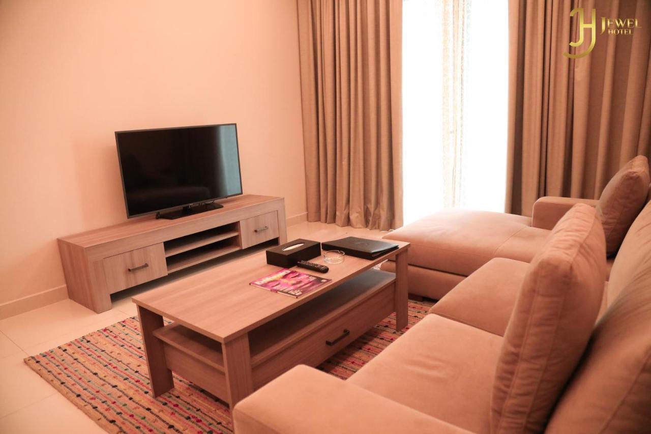 Sunday Luxury Downtown Adliya Formerly Jewel Hotel Manama Exterior foto