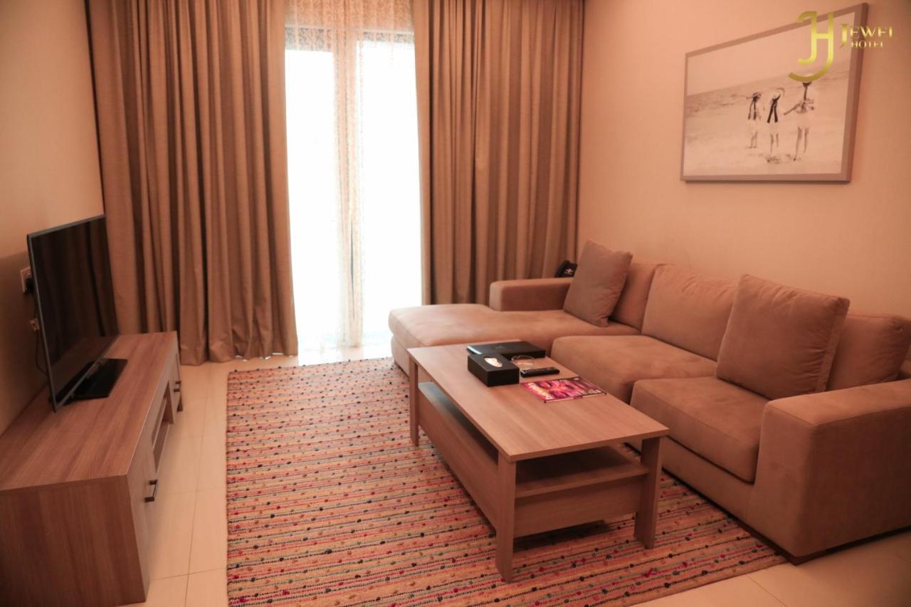 Sunday Luxury Downtown Adliya Formerly Jewel Hotel Manama Exterior foto