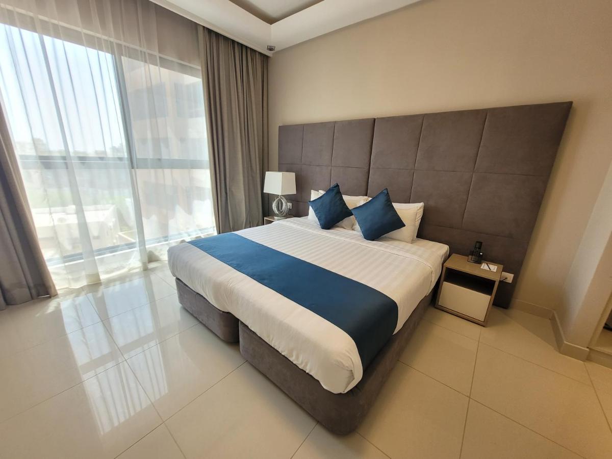 Sunday Luxury Downtown Adliya Formerly Jewel Hotel Manama Exterior foto